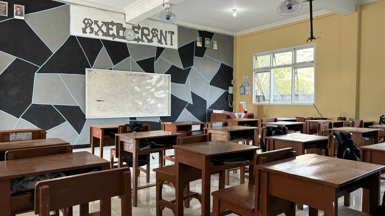 Ruang Kelas Ber-AC