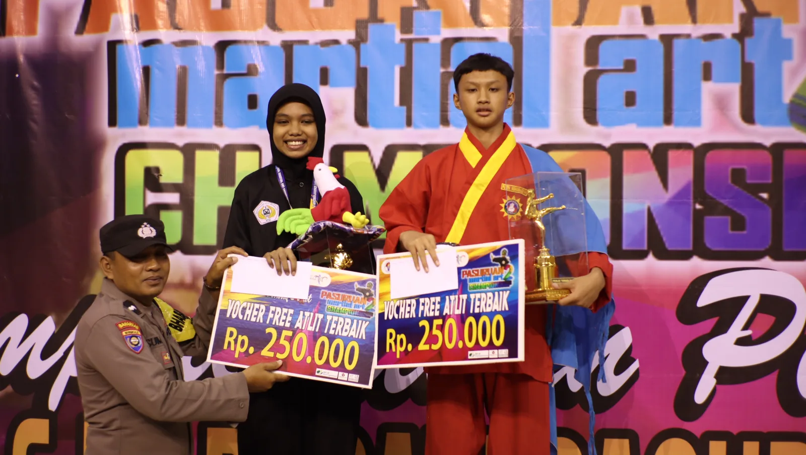 Juara 2 Lomba Cerdas Cermat Islami
